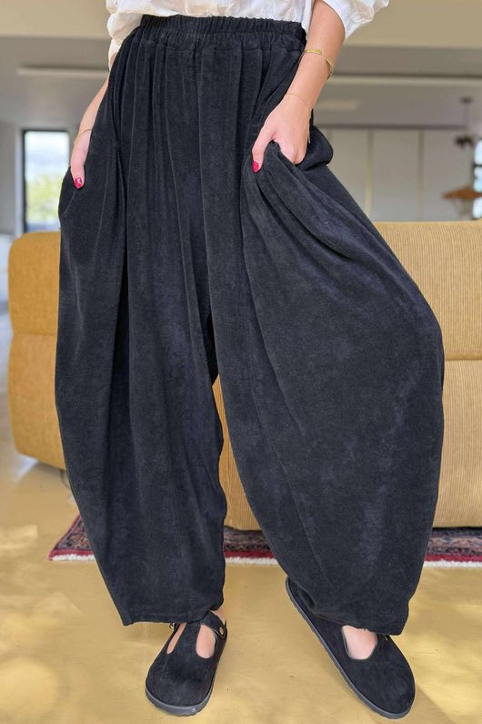 The Terry B Sia Pant Black